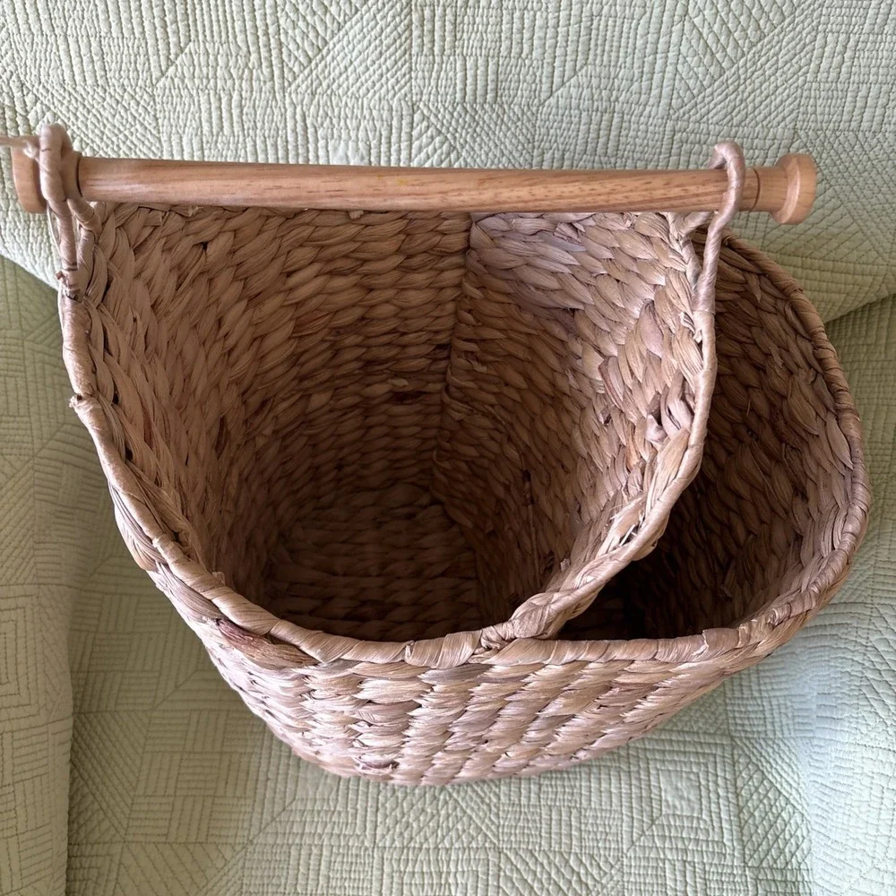 Woven Water Hyacinth Divided Storage Basket Caddy Wood Handle 16
